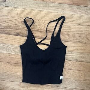 Vuori Black Rib Crop Tank Top